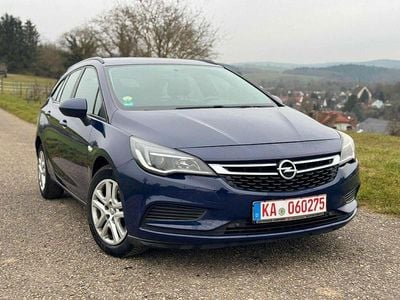 Gebraucht Opel Astra Edition 110 PS (80 kW) 2016 Blau Kombi