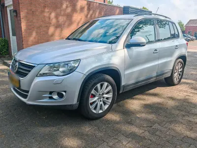 Gebraucht VW Tiguan 150 PS (110 kW) 2008 Grau SUV