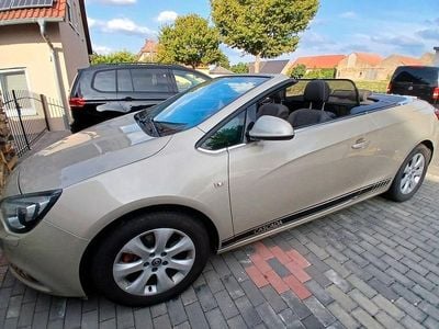 Opel Cascada