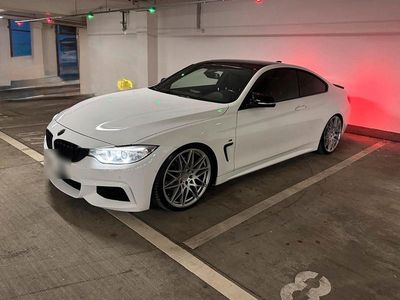 Gebraucht BMW 435 M Sport 313 PS (230 kW) 2014 Weiß Coupé