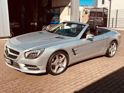 Używany Mercedes SL550 435 KM (319 kW) 2013 Srebrny Kabriolet