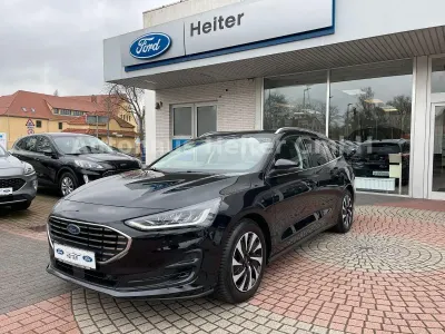 Używany Ford Focus Titanium 125 KM (91 kW) 2024 Czarny Kombi