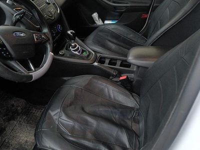 Gebraucht Ford Focus 2018 Weiß Kombi
