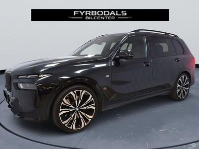 Gebraucht BMW X7 M Sport 352 PS (258 kW) 2024 Schwarz SUV