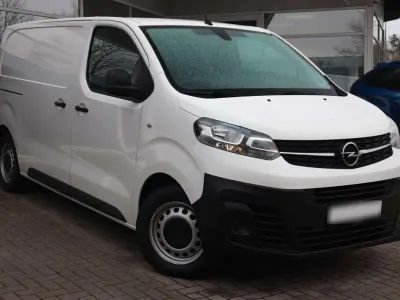 Używany Opel Vivaro 120 KM (88 kW) 2020 Biały Minivan