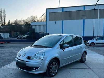 Gebraucht Renault Grand Modus 103 PS (75 kW) 2011 Silber Van / Kleinbus