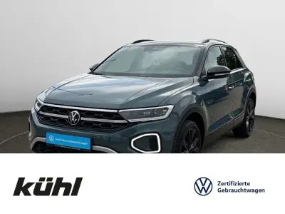 Gebraucht VW T-Roc Style 150 PS (110 kW) 2024 Petroleum blue metallic SUV