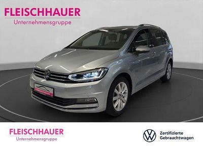 Gebraucht VW Touran Highline 150 PS (110 kW) 2024 Silber Van / Kleinbus