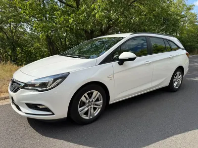 Gebraucht Opel Astra Active 105 PS (77 kW) 2018 Weiß Kombi