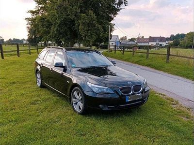 Usata BMW 530 Lifestyle 235 CV (172 kW) 2008 Nero Station wagon