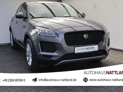 Używany Jaguar E-Pace S 200 KM (147 kW) 2020 Szary SUV