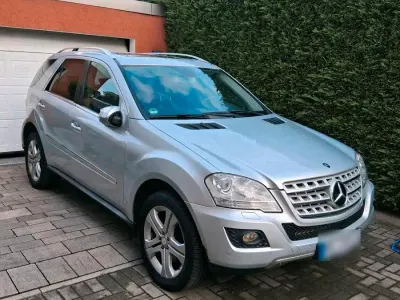 Gebraucht Mercedes ML280 190 PS (139 kW) 2009 Silber SUV