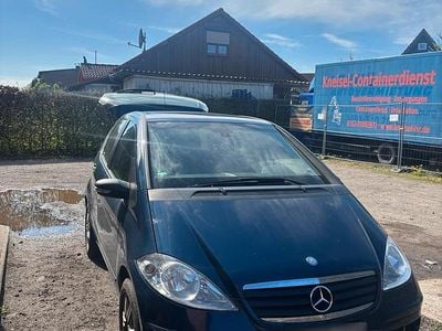 Usata Mercedes A150 95 CV (69 kW) 2006 Blu Berlina