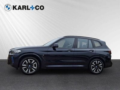 Gebraucht BMW iX3 M Sport 210 kW (286 PS) 2023 Carbonschwarz metallic SUV