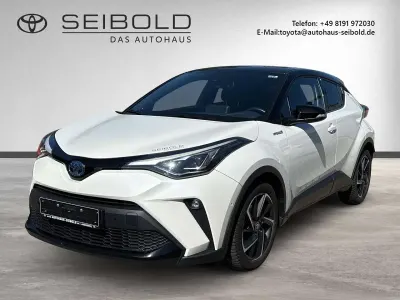 Gebraucht Toyota C-HR Style 184 PS (135 kW) 2020 White pearl (070)/ black (202) SUV