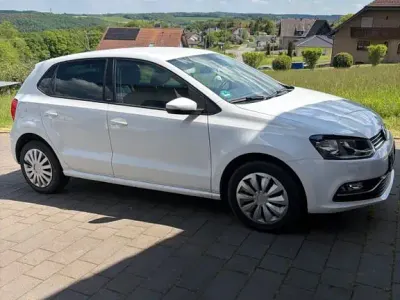 Usata VW Polo Allstar 75 CV (55 kW) 2017 Bianco Berlina
