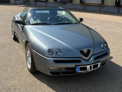 Gebraucht Alfa Romeo Spider 218 PS (160 kW) 2002 Grau Cabrio