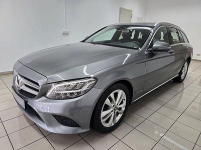 Gebraucht Mercedes C180 Avantgarde 156 PS (114 kW) 2019 Grau Kombi