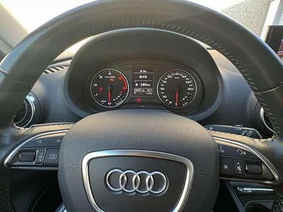 Gebraucht Audi A3 Attraction 150 PS (110 kW) 2016 Schwarz Kleinwagen