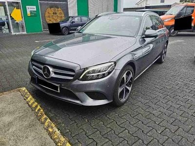 Selenitgrau metalliclack Gebraucht 2021 Mercedes C300e Avantgarde Kombi | 17.998 € (Guter Preis)