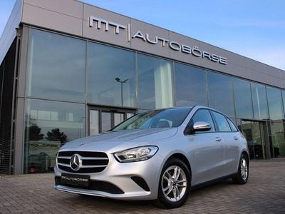 Gebraucht Mercedes B180 136 PS (100 kW) 2019 Silber Van / Kleinbus