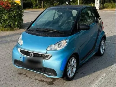 Gebraucht Smart ForTwo Cabrio 71 PS (52 kW) 2013 Blau Cabrio