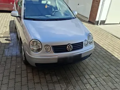 Gebraucht VW Polo 64 PS (47 kW) 2003 Grau Kleinwagen