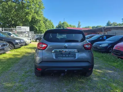 Gebraucht Renault Captur Intens 90 PS (66 kW) 2015 Grau kng schwarz gne SUV