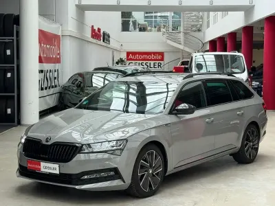Gebraucht Skoda Superb SportLine 200 PS (147 kW) 2023 Grau Kombi