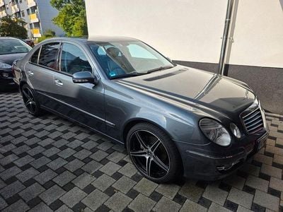 Mercedes E230