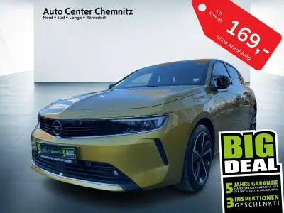Używany Opel Astra Elegance 131 KM (96 kW) 2023 Żółty Sedan/Limuzyna