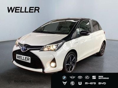 Gebraucht Toyota Yaris Hybrid Style 101 PS (74 kW) 2015 Montblancweiß perleffekt, myst Kleinwagen
