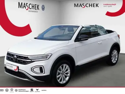 Gebraucht VW T-Roc Cabriolet Style 110 PS (80 kW) 2022 Pure white schwarz Cabrio