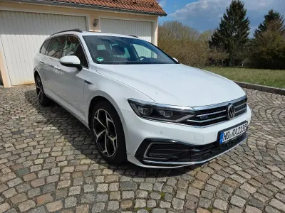 Gebraucht VW Passat GTE 215 PS (158 kW) 2021 Weiß Kombi
