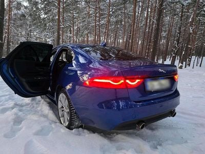 Gebraucht Jaguar XF R-Sport 310 PS (228 kW) 2018 Blau Kleinwagen
