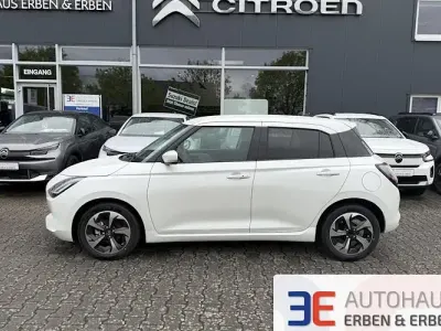 Neu Suzuki Swift Comfort+ 83 PS (61 kW) 2026 Weiß Kleinwagen