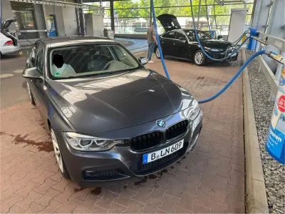 Gebraucht BMW 320 184 PS (135 kW) 2012 Grau Limousine