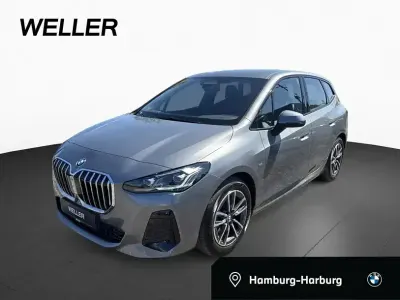Używany BMW 220 M Sport 163 KM (119 kW) 2025 Szary Minivan
