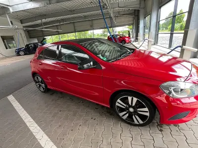 Gebraucht Mercedes A180 AMG 122 PS (89 kW) 2014 Rot Kleinwagen