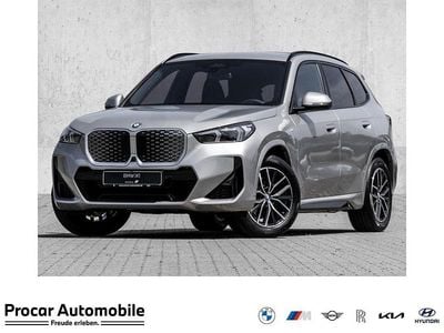 Neu BMW iX1 M Sport 230 kW (313 PS) 2025 Silber SUV