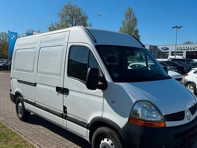 Second-hand Renault Master 120 CP (88 kW) 2010 Alb Monovolum