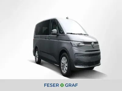 Gebraucht VW Multivan Life 150 PS (110 kW) 2025 Indiumgrau metallic Van / Kleinbus