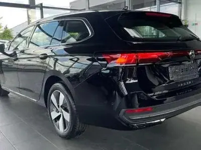 Second-hand VW Passat Business 150 CP (110 kW) 2025 Metallic Break