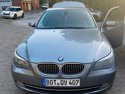 BMW 523