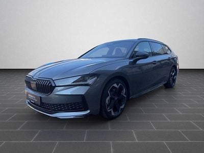 Gebraucht Skoda Superb SportLine 193 PS (141 kW) 2025 Graphitegrau metallic (metallic) Limousine