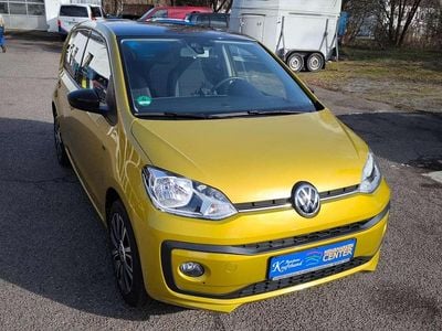 Gebraucht VW up! Join 75 PS (55 kW) 2019 Honey yellow metallic Kleinwagen