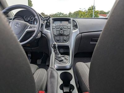 Gebraucht Opel Astra Eco 110 PS (80 kW) 2014 Silber Kombi