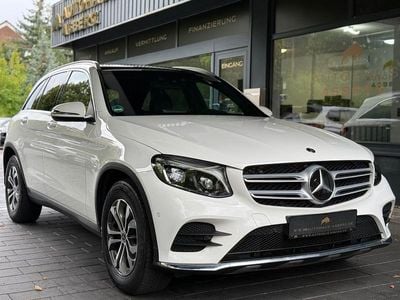 Mercedes GLC300