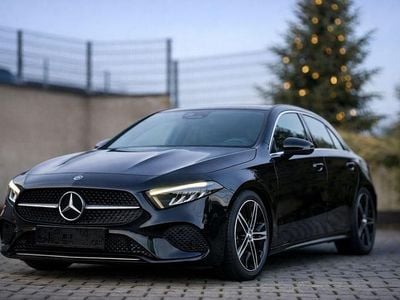 Gebraucht Mercedes A180 Advanced 116 PS (85 kW) 2024 Schwarz Limousine
