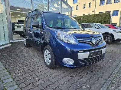 Usata Renault Kangoo 110 CV (80 kW) 2018 Blu Monovolume